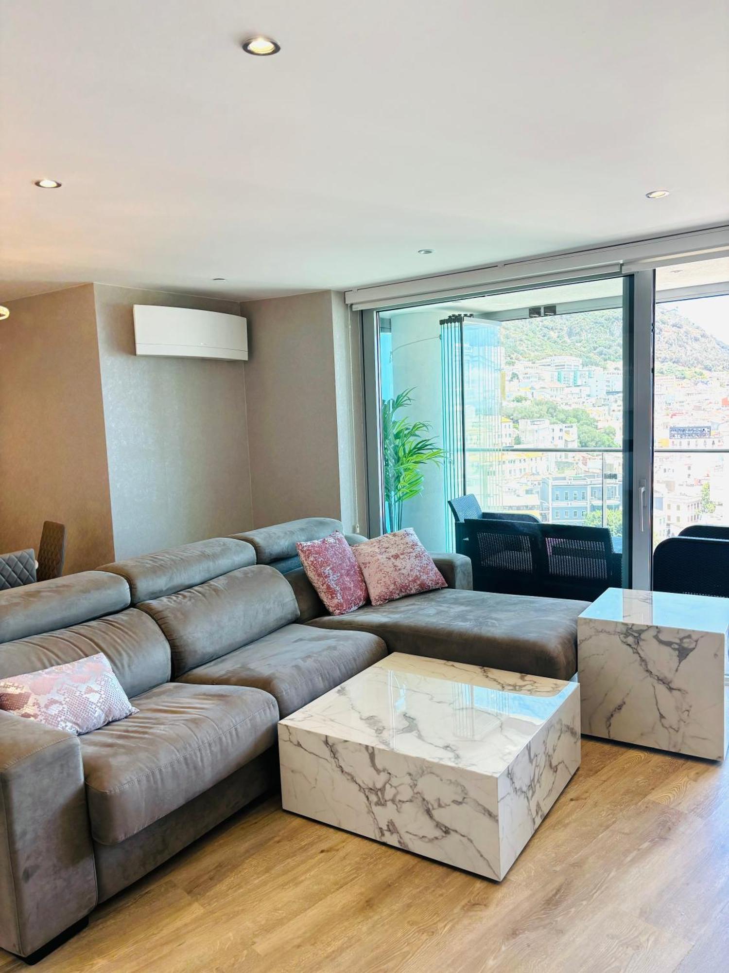 Ocean Village High Floor Luxury Modern Apartment Gibraltar Extérieur photo